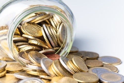 2.100 miljard dollar overtollig spaargeld