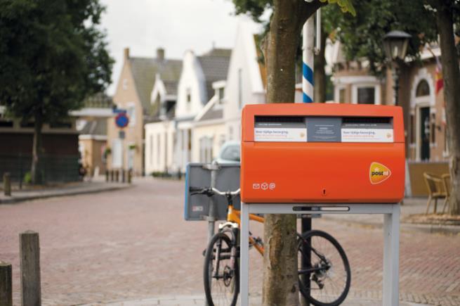 PostNL valt tegen