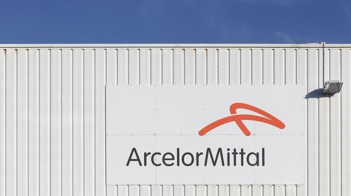 ArcelorMittal: strong sell