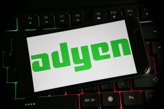 Overdreven koersdaling Adyen