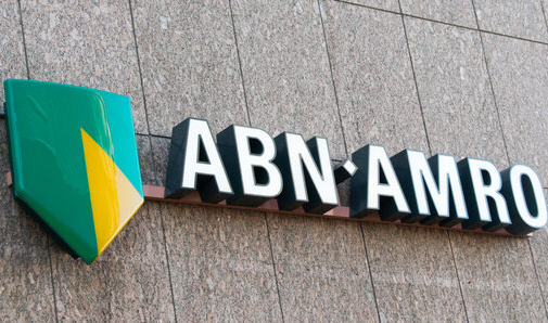 Na koersdreun staat ABN Amro nu op sterke steun